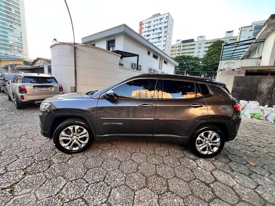 JEEP COMPASS 1.3 T270 TURBO FLEX LONGITUDE AT6